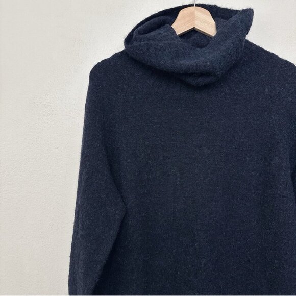 Aritzia Group By Babaton Womens Small Plutarch Sweater Blue Colro - Picture 4 of 12